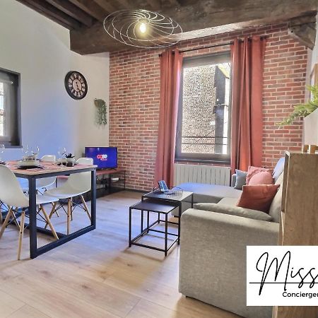 "La Fenetre Sur Le Marche" De Miss.K Conciergerie Apartment Chatillon-sur-Chalaronne Exterior photo