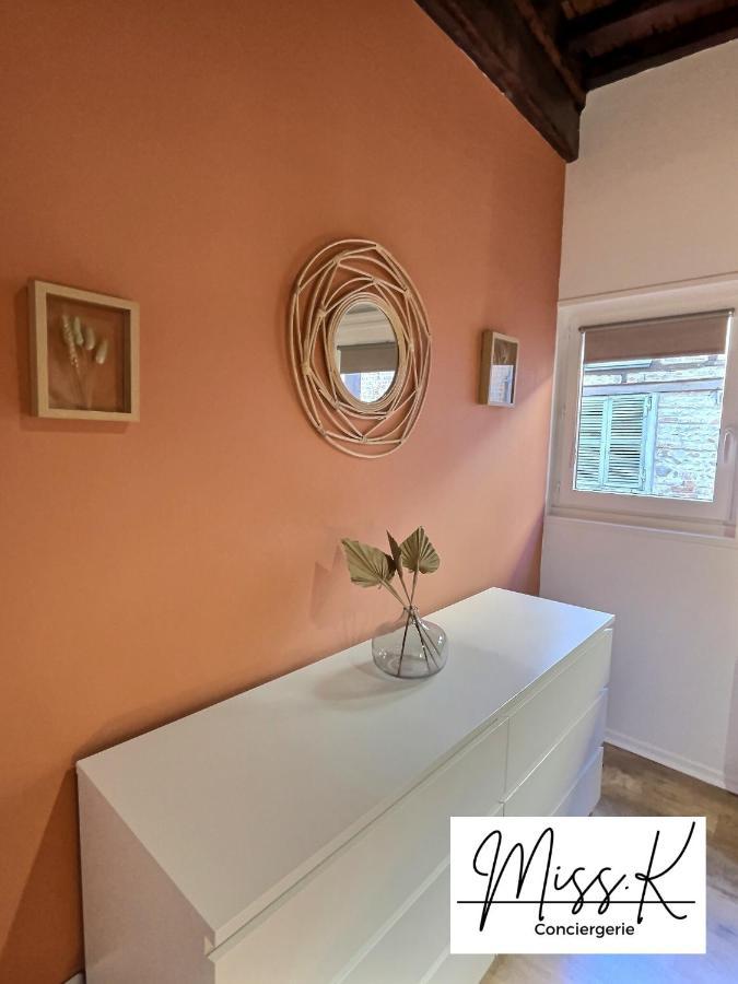 "La Fenetre Sur Le Marche" De Miss.K Conciergerie Apartment Chatillon-sur-Chalaronne Exterior photo